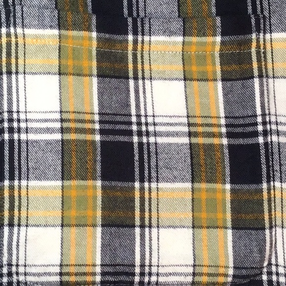 CABELAS Men’s long sleeved shirt - 2XL - Picture 8 of 8